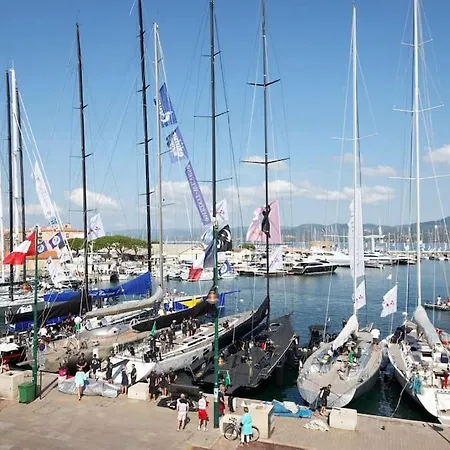 Appartamento Fabuleux Sur Le Port Avec Balcon *